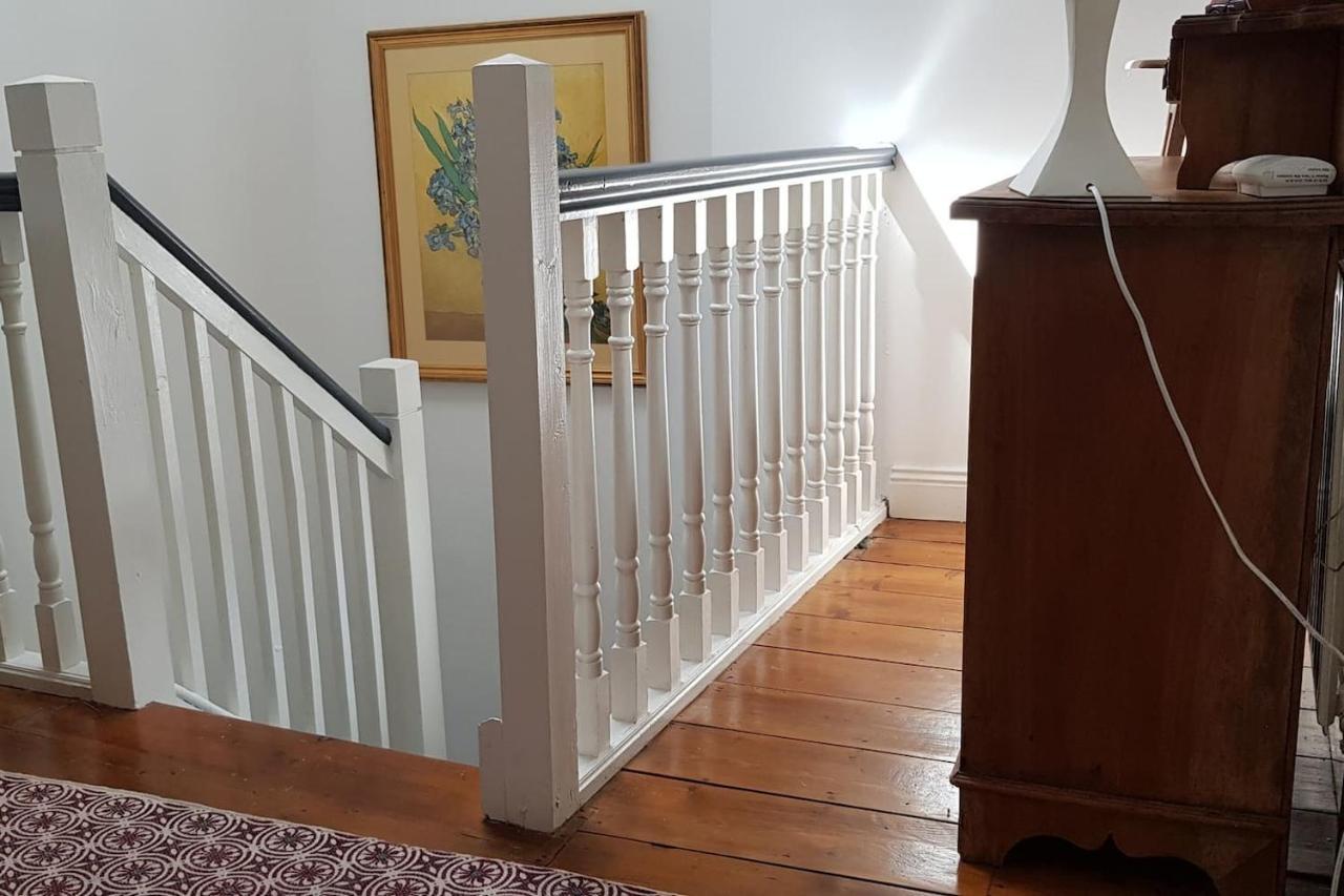 فيلا Cosy Townhouse On The Hill In Ireland Banagher المظهر الخارجي الصورة